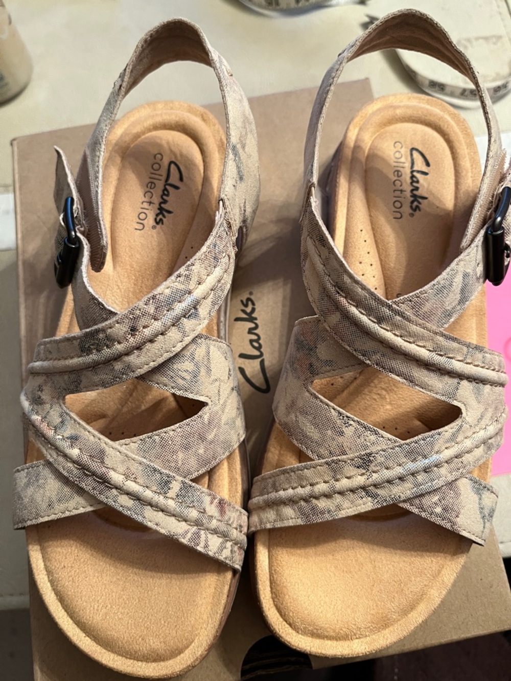 Clarks Collection Women's Neutral Patterned Slingback Sandals - Light Beige